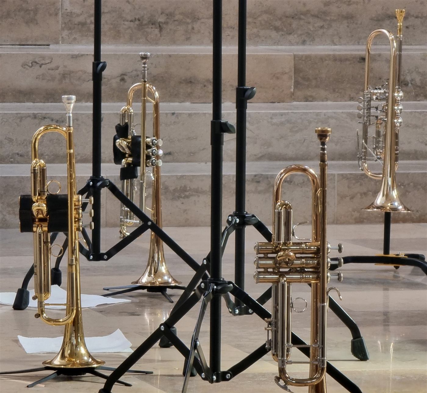 Blechblasinstrumente auf der Kirchenstufe